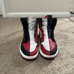 Jordan 1s Homage 9.5