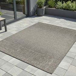 AIREN AREA RUG 7f 10 in x 10ft Monet