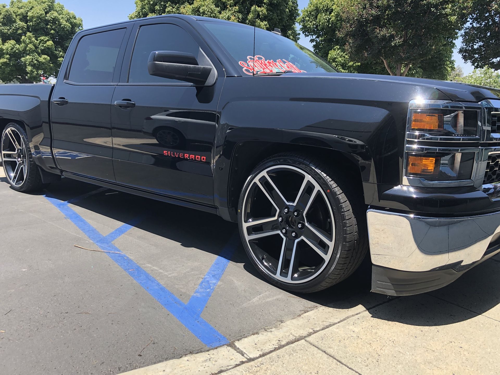 Gmc Chevy reps 24” black machined 6 lug wheels/rims