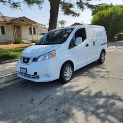 2022 Nissan Nv200