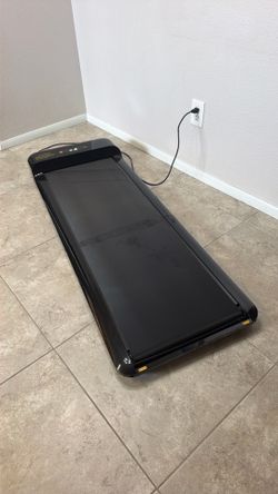 Walking pad with remote