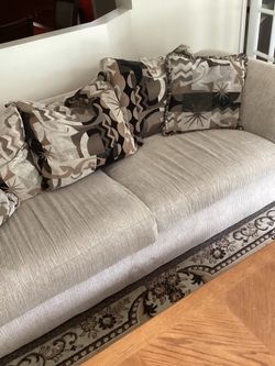 Moving sale - must go! Living room set.