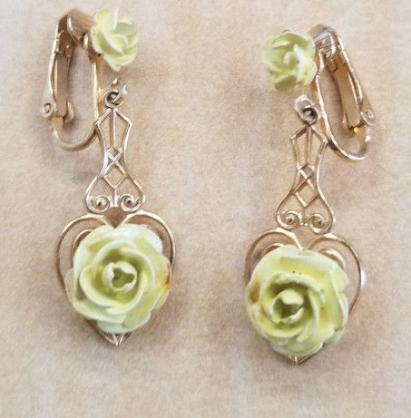 Vintage Clip On Earrings