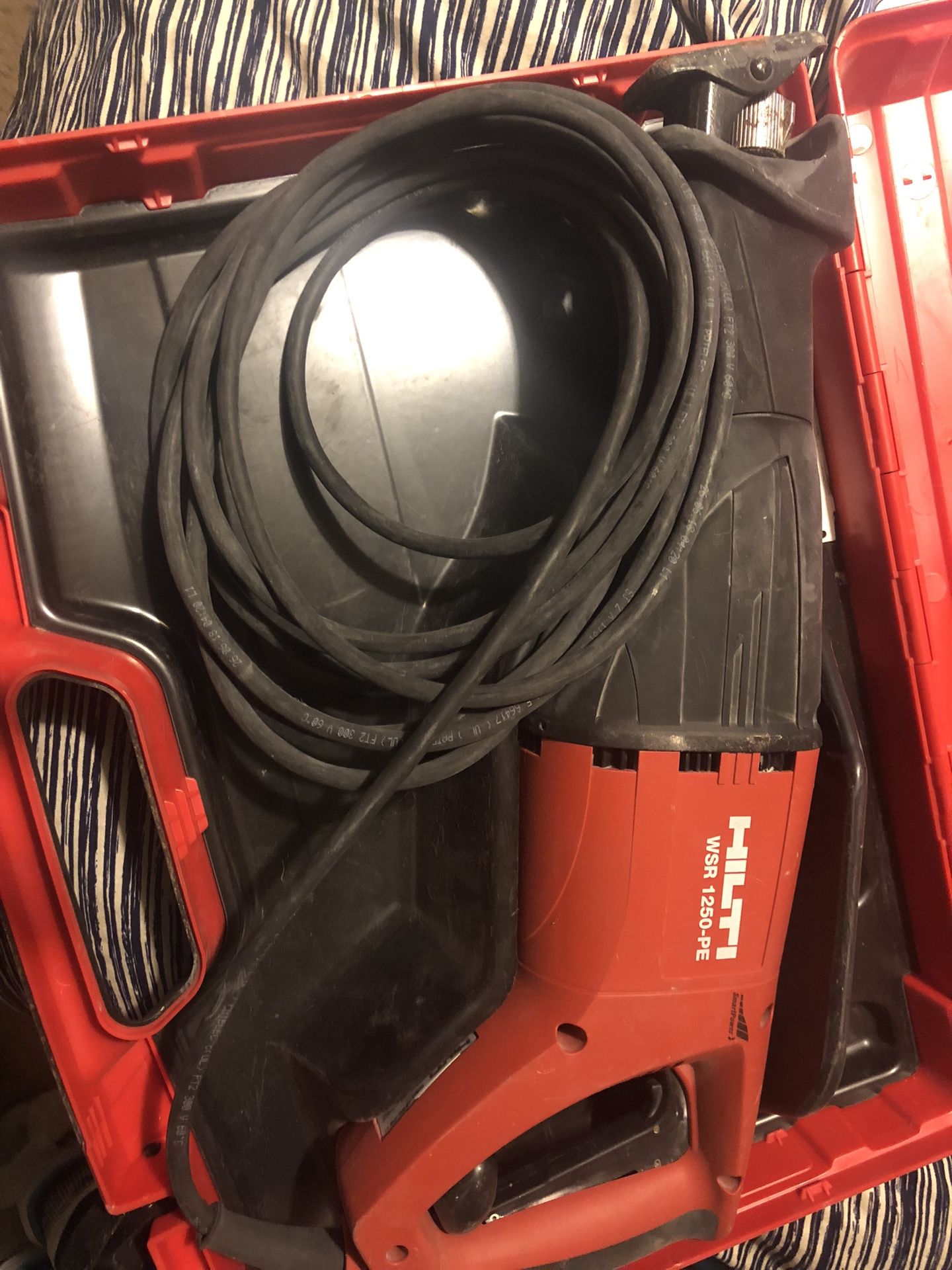 Hilti Reciprocating Saw