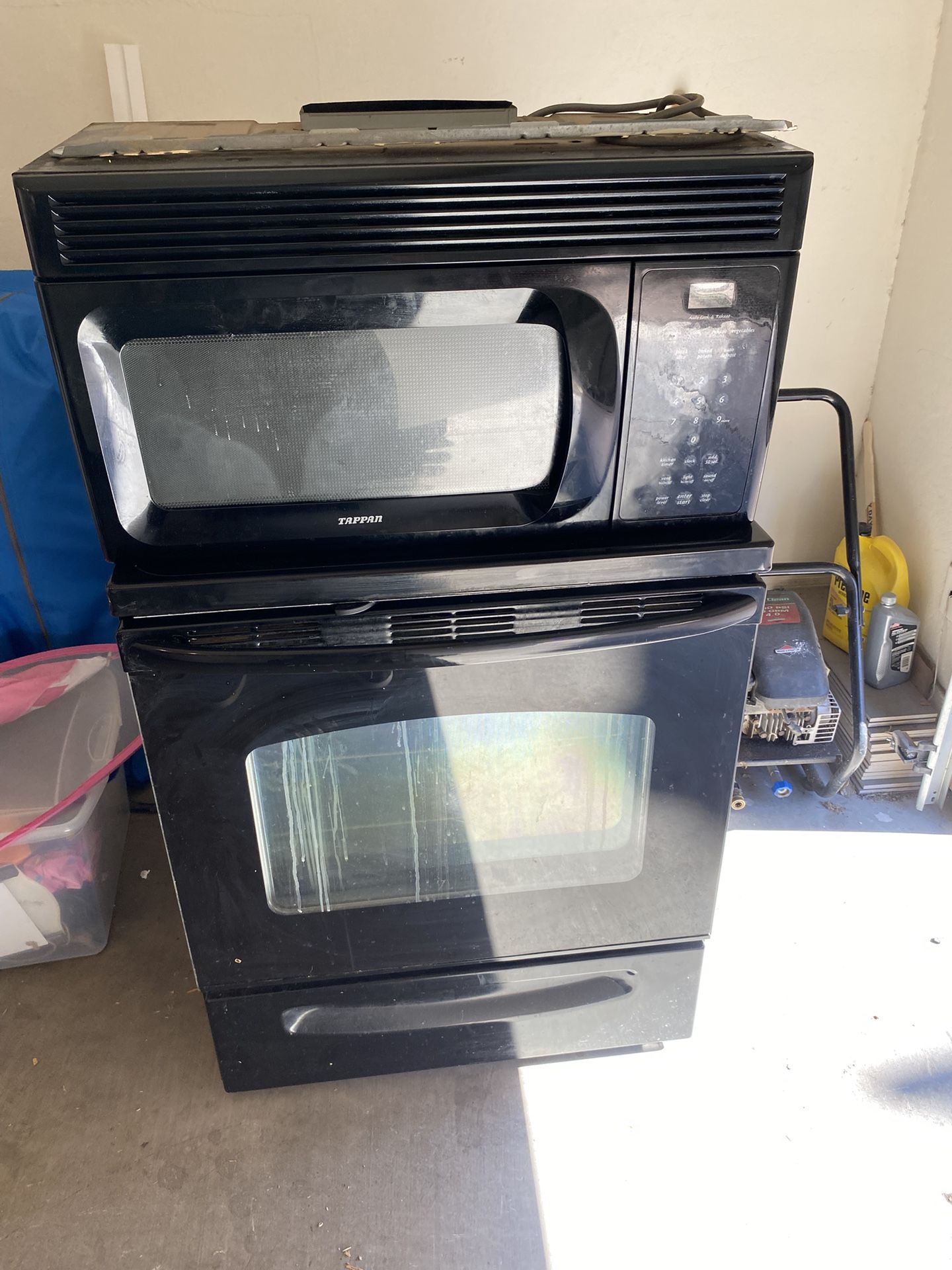 Stove And Microwave Combo