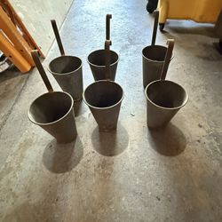 Metal Hanging Plant Holders (6)