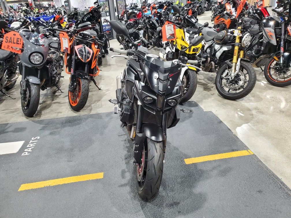 2017 Yamaha FZ-10