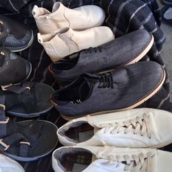 Shoes For Sale Size 13 12 11 In Men's 8 8.5 In Womens