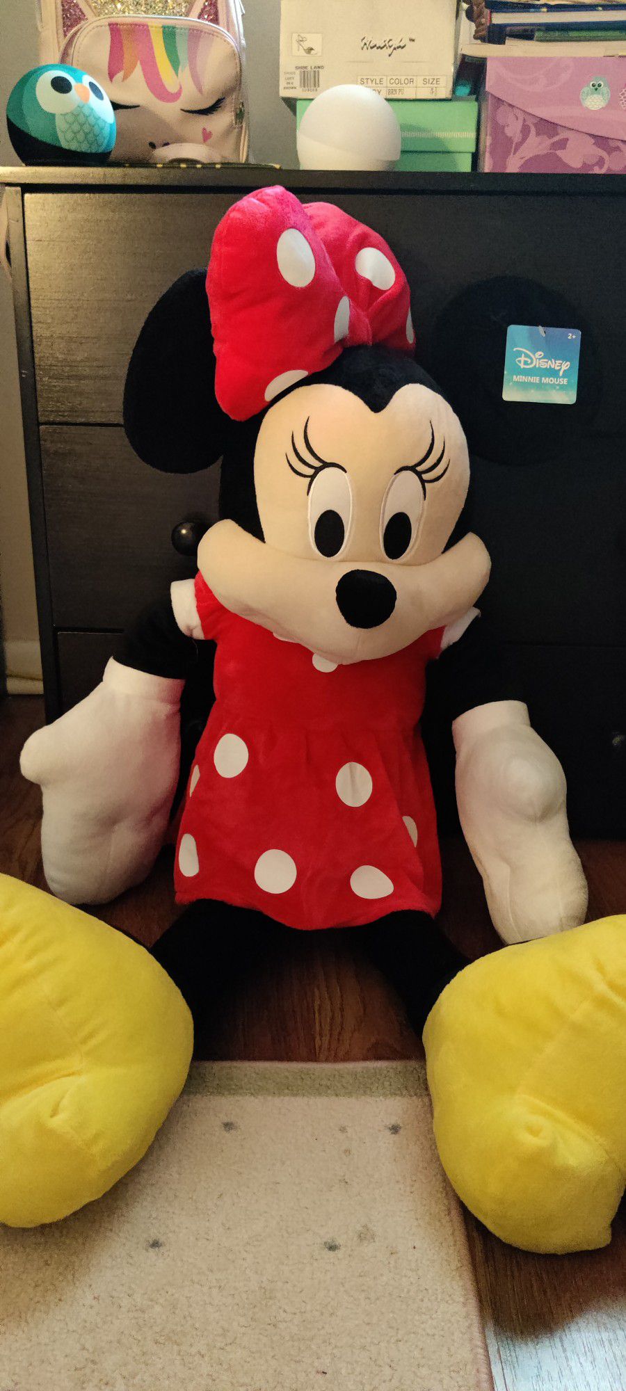 Giant Plush Minnie Mouse 
