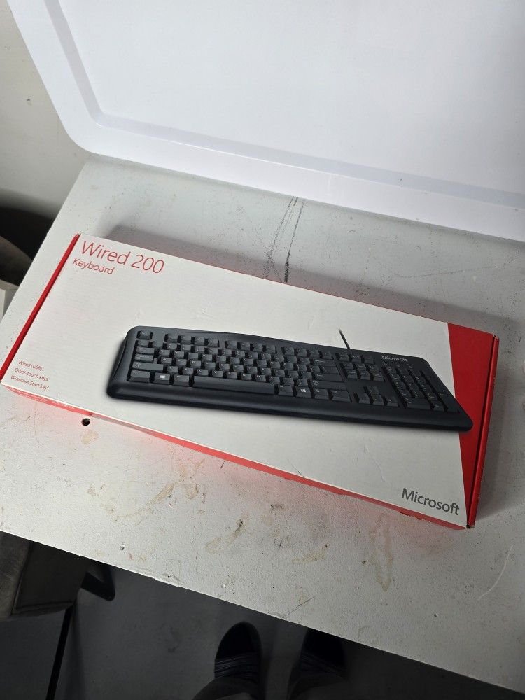 Microsoft Wired 200 Computer Keyboard