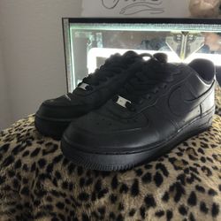 Black Air forces 