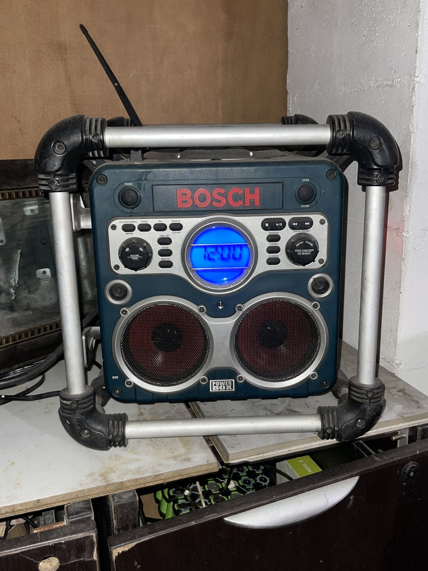 Bosch Work Radio And GFI 4 Plug Adapter