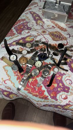 20 relojes.  $60