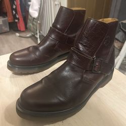Dr. Martens ROCCO Mens Size 11 Brown Leather Boots Slip On Strap Buckle