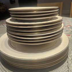 16 piece Dinnerware set