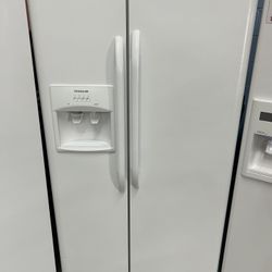 White Side By Side Refrigerator 