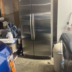 Garage Fridge/freezer