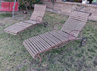 2 Vintage Chaise Lounger Chairs