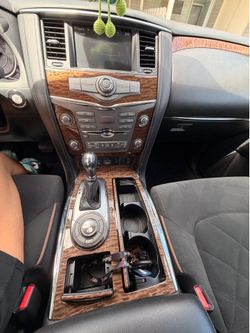 2019 Nissan armada