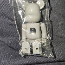 Basic B Be@rbrick, series 46