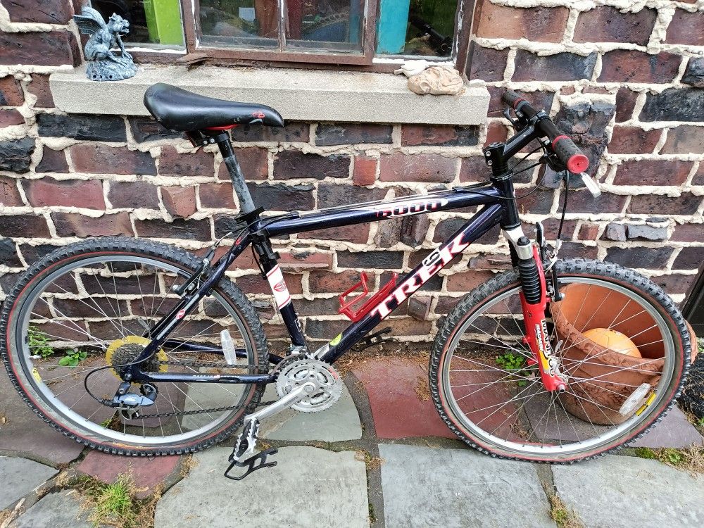 Trek 18" Mountain Bike