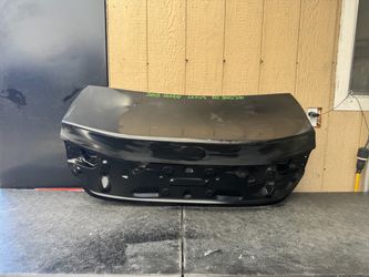 2015 2016 2017 2018 2019 2020 2021 2022 2023 2024 LEXUS RC 300/350 TRUNK LID OEM USED