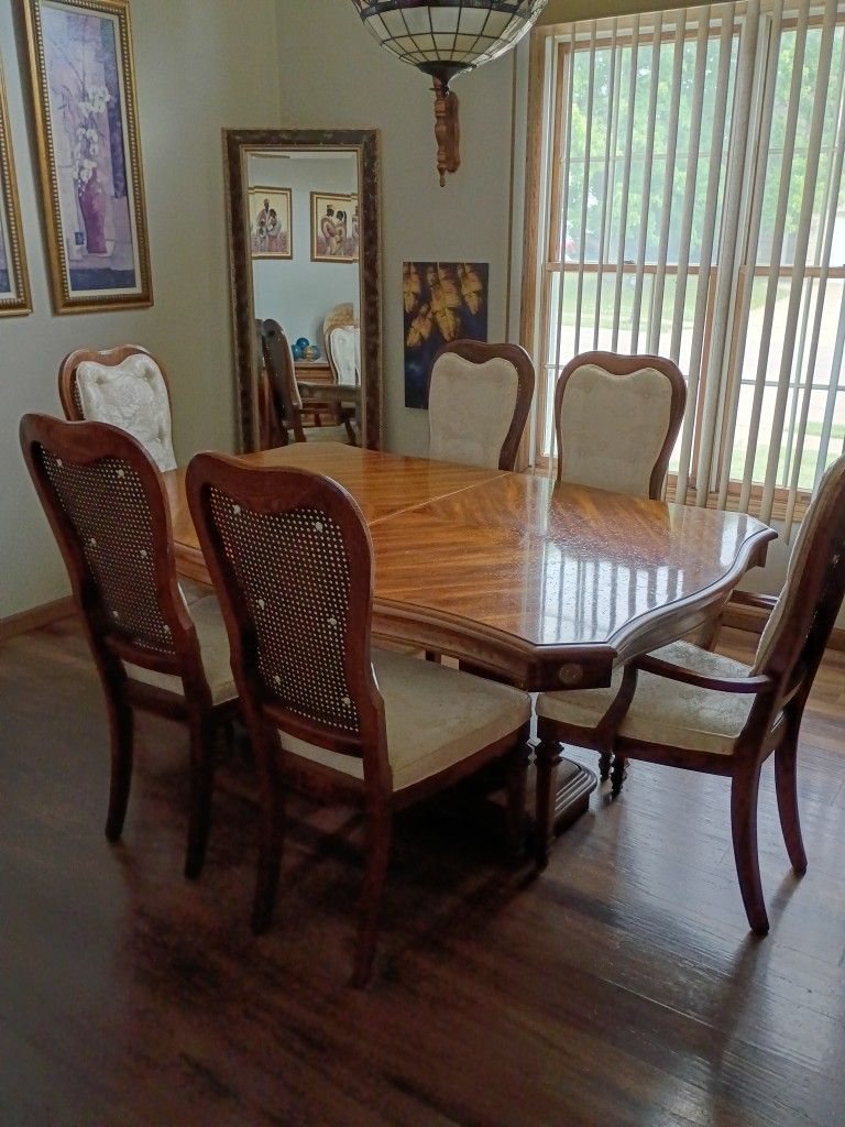 Wood Table And 6 Chairs