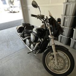 2004 Honda VTX 1300 Cruiser