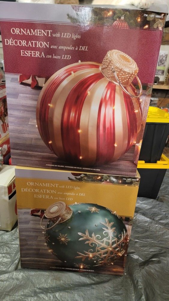 Set Of 2 - oversized decorative ornament with LED lights