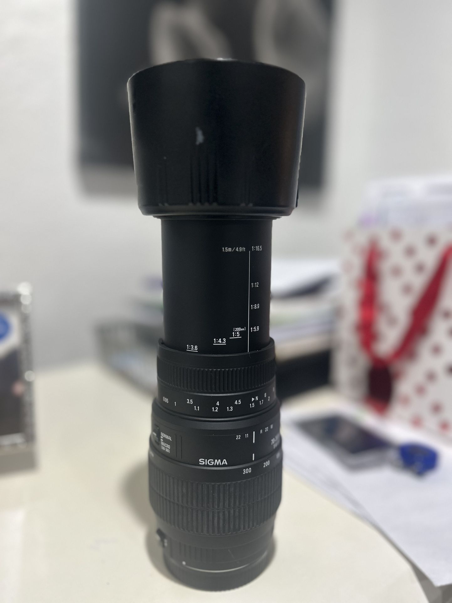 Sigma Telephoto 70-300mm F 4-5.6 For Cannon.