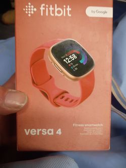 Fitbit versa 4