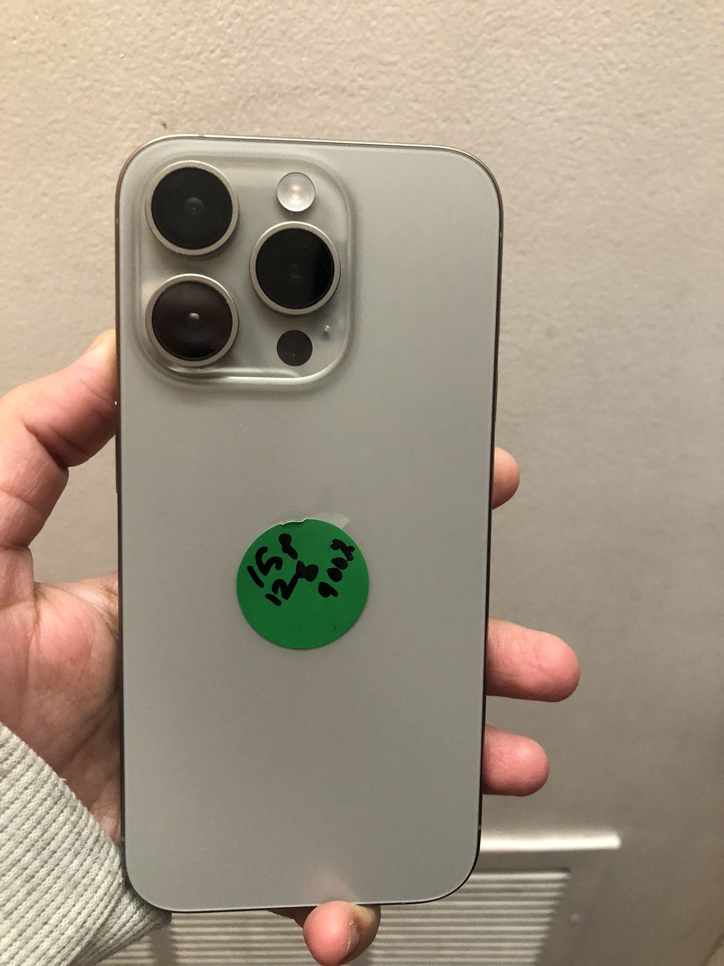 iPhone 15 Pro 256gb unlocked