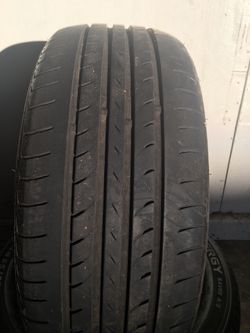 Tires 235/55R17