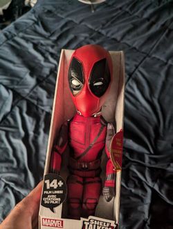 Marvel Deadpool Shelf Talker Talking Figure