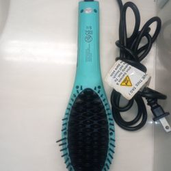 (SA) Straight Ahead Heated Hair Straightening Brush