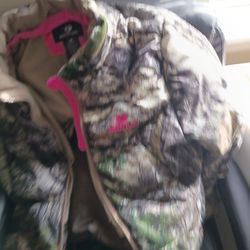 Mossy oak coat