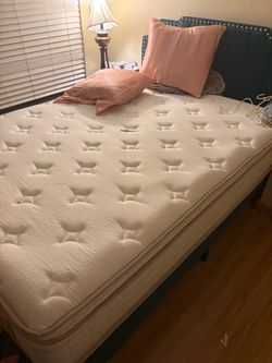 Brand New Bed Set 12” Full with Dressers