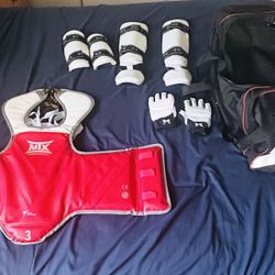 Taekwondo Sparring Gear Set
