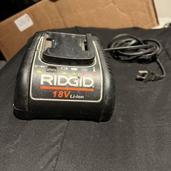 RIDGID 18V Li-Ion CHARGER