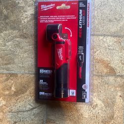 Milwaukee Pivoting Flashlight