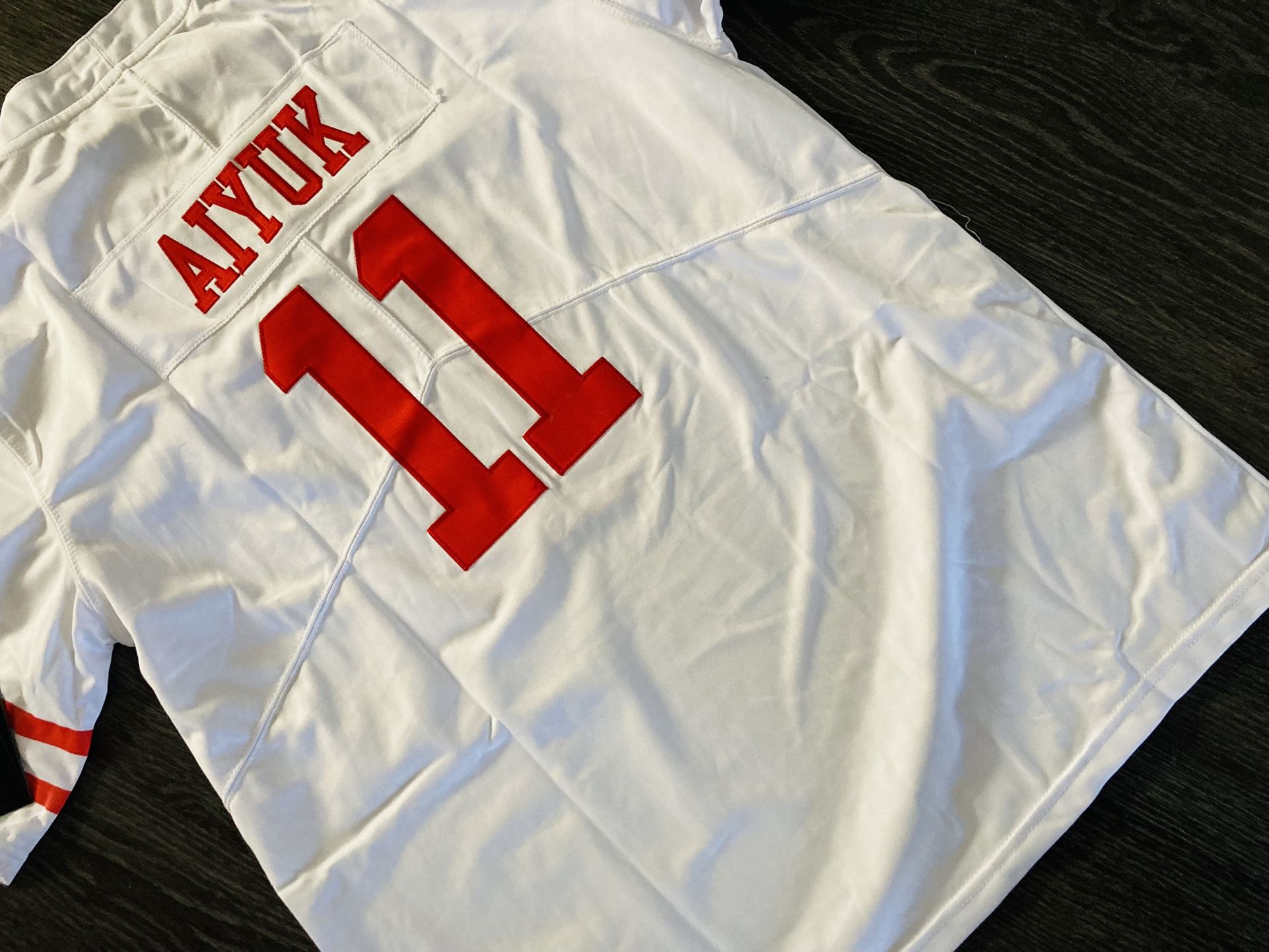 49ers Aiyuk White Retro throwback Jersey w 75th Patch Men's Size 2X 3X  stitched for Sale in Watsonville, CA - OfferUp