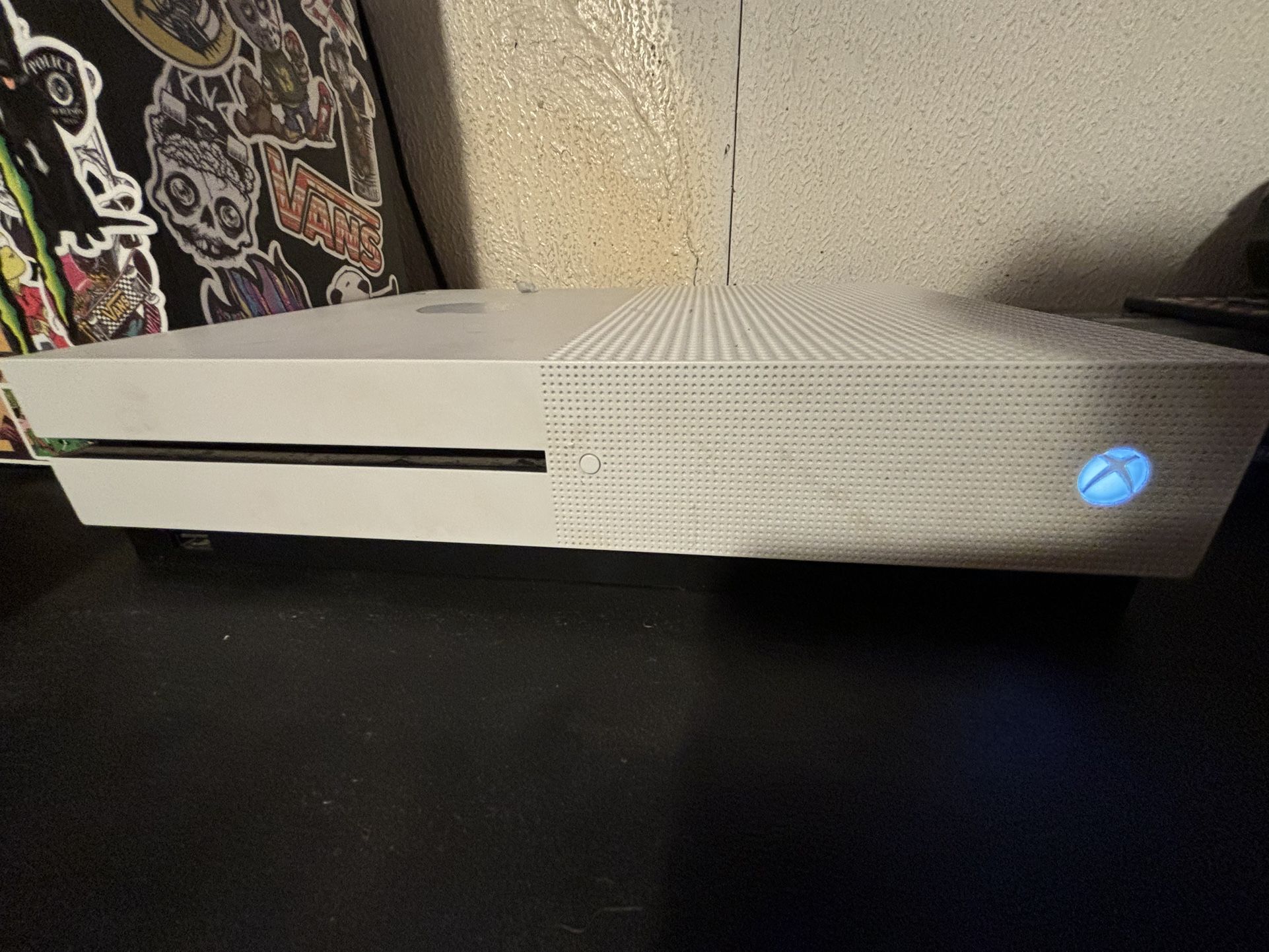 Xbox One S Good Condition