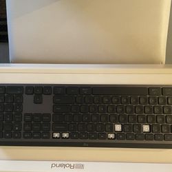 Wireless Computer Keyboard Logi