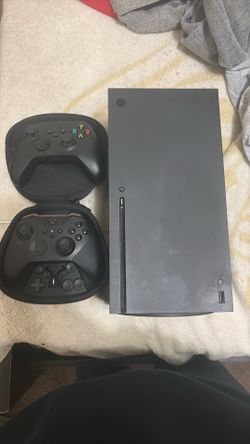 Xbox series X with controller and elite controller