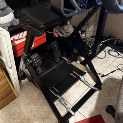 GTPlayer Pedal And Wheel Stand