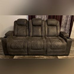 EUC HyllMont Dual Power Reclining Sofa