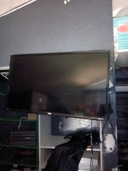 TLC Roku 32" tv