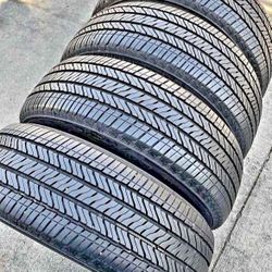 275/50/22 vendo Set De tires Con 80% De Vida Las 4