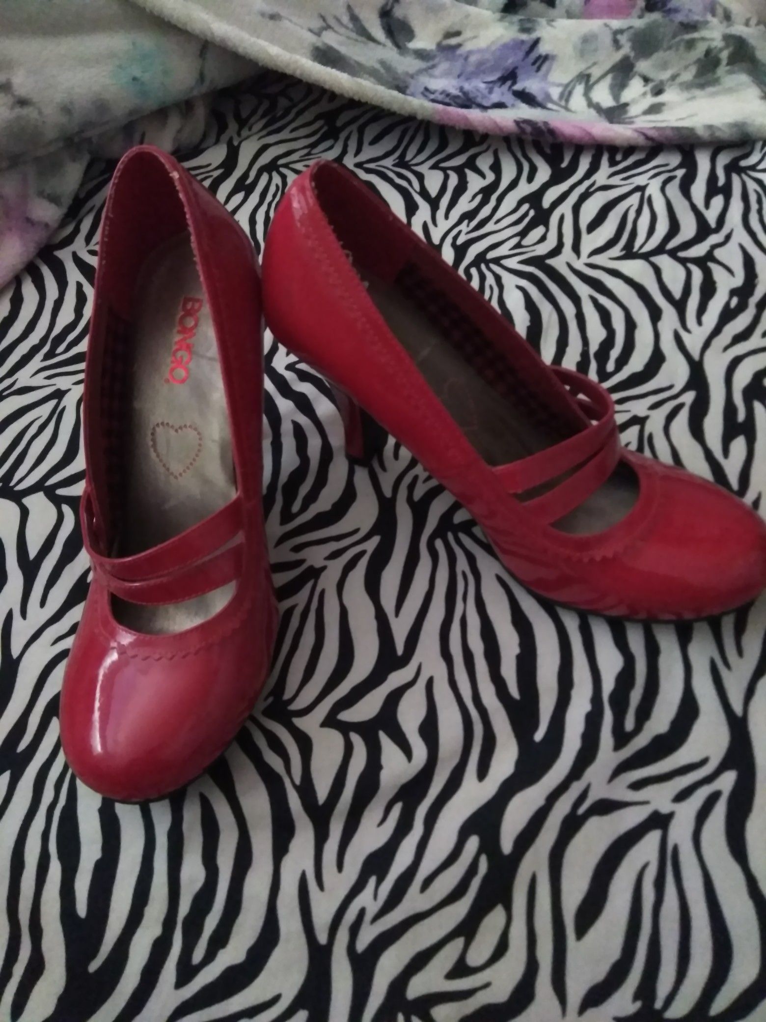 Bongo Red Heels