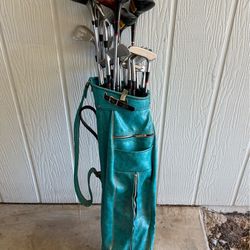 Golf Clubs and Bag Righty